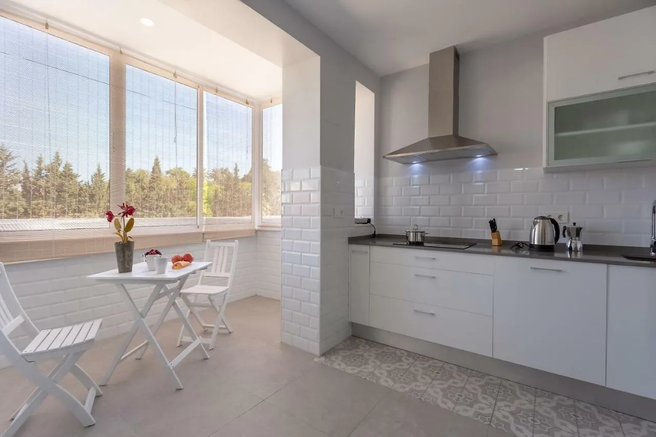 Surthy Arroyo Home Midtown Jerez de la Frontera 0*,  Espanha